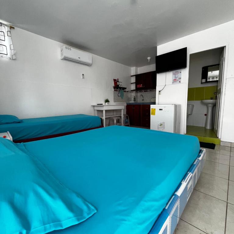 Casa de Huéspedes Playas Arena - Triple Room with Pool View - 5