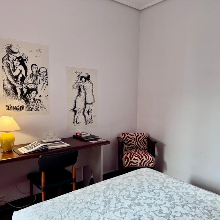 Lina's Tango Guesthouse - Habitación Doble con vistas al jardín - 9