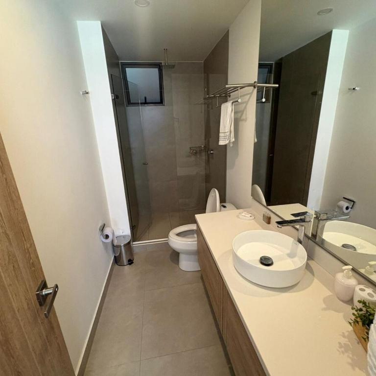 Apt 2 rooms with private beach and ideal pool - Two-Bedroom Apartment with Balcony - 24