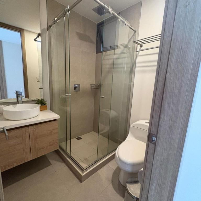 Apt 2 rooms with private beach and ideal pool - Two-Bedroom Apartment with Balcony - 32
