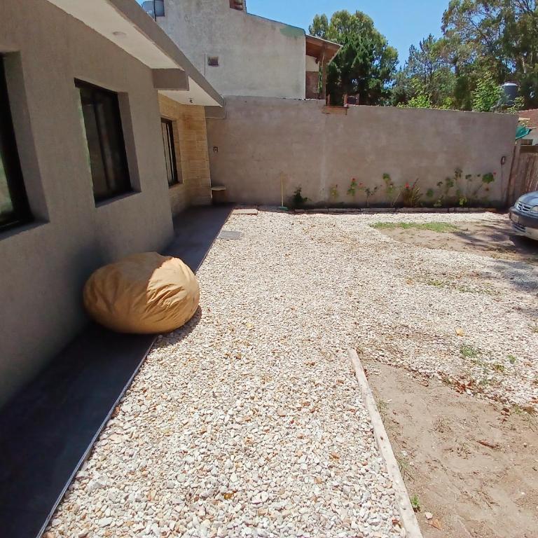 CASA CHALET con PARQUE - Three-Bedroom House - 9