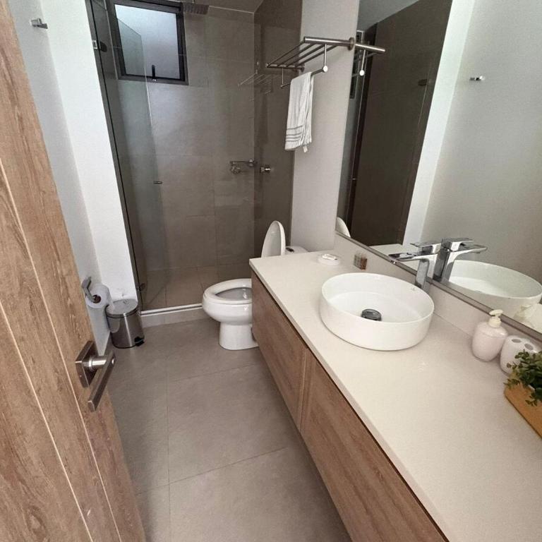 Apt 2 rooms with private beach and ideal pool - Two-Bedroom Apartment with Balcony - 65