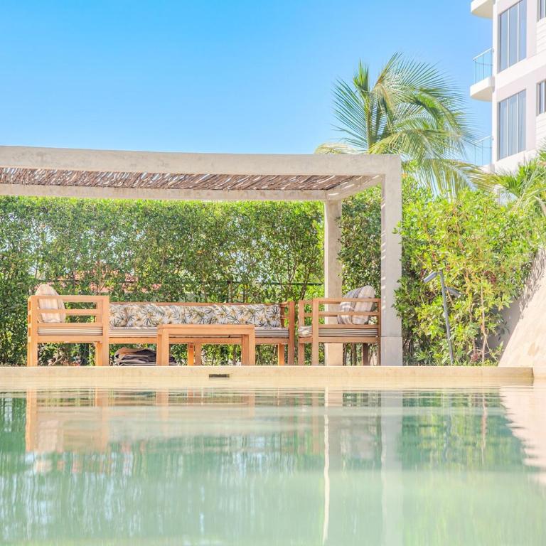 Apt 2 rooms with private beach and ideal pool - Two-Bedroom Apartment with Balcony - 55