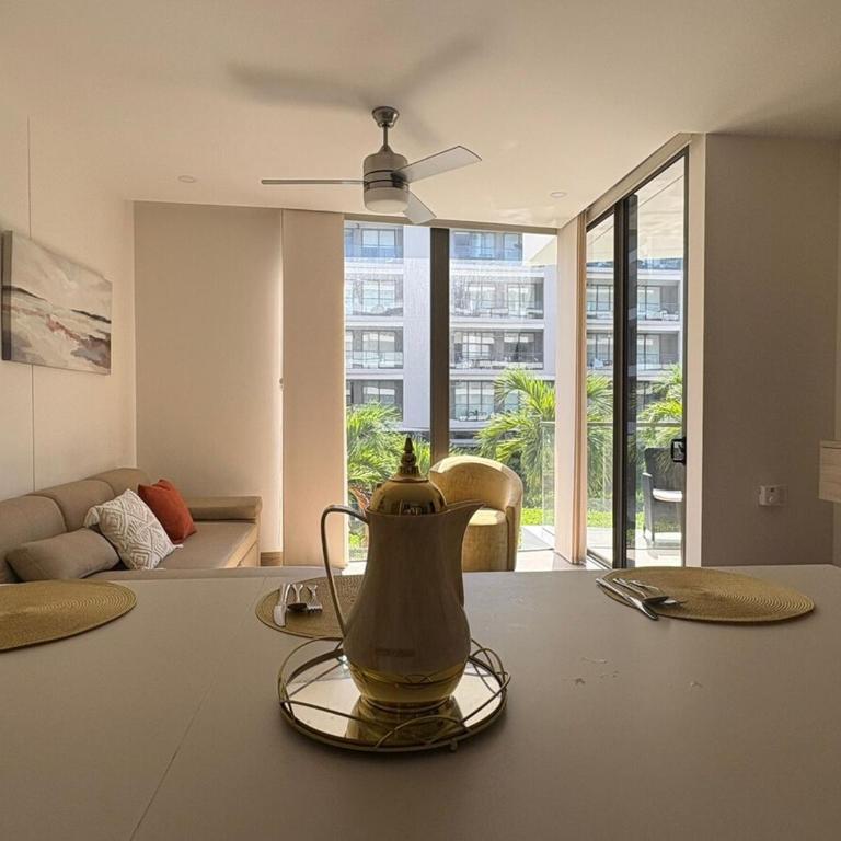 Apt 2 rooms with private beach and ideal pool - Two-Bedroom Apartment with Balcony - 78