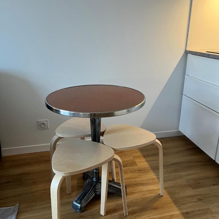App cosy avec balcon et accés plage - Apartment mit 1 Schlafzimmer - 8