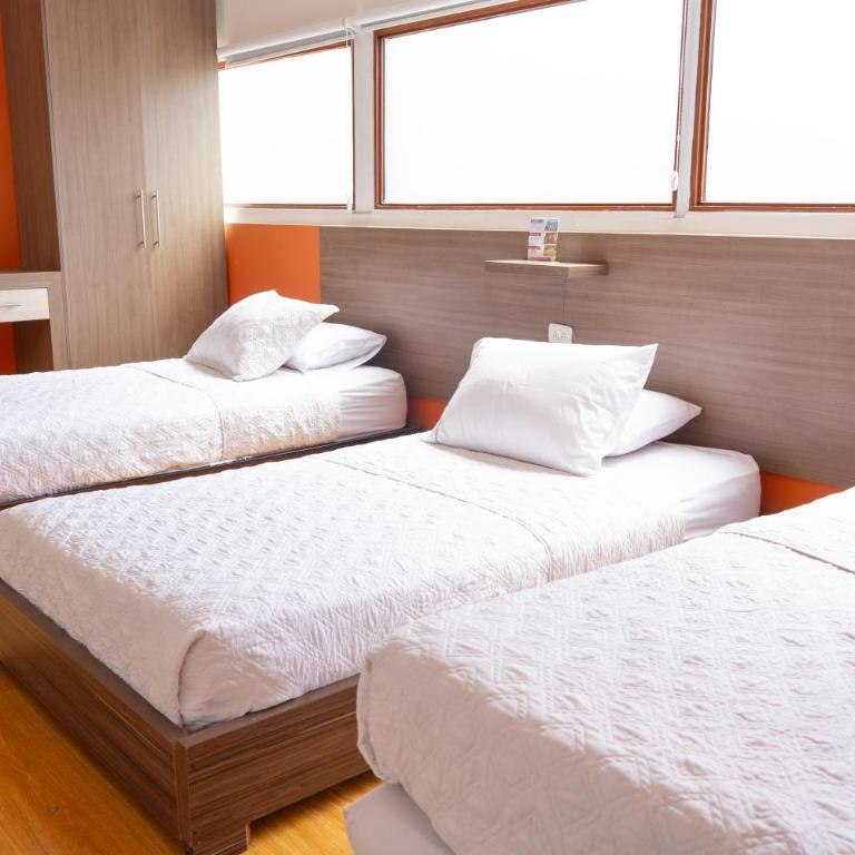 Hotel Santiago de Compostella Suites - Habitación Triple - 3