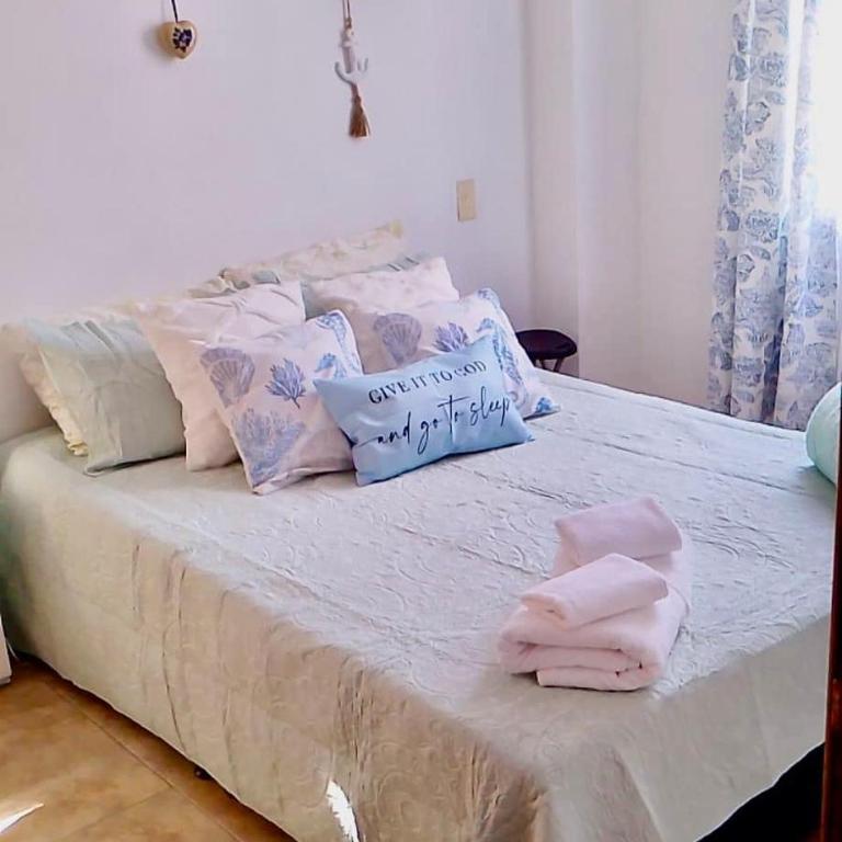 Apartamento amplio con Piscina cerca al Aeropuerto Matecaña de Pereira - Three-Bedroom Apartment - 13