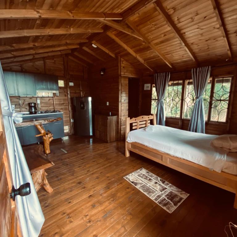 La esmeralda - Habitación Doble con vistas a la montaña - 6