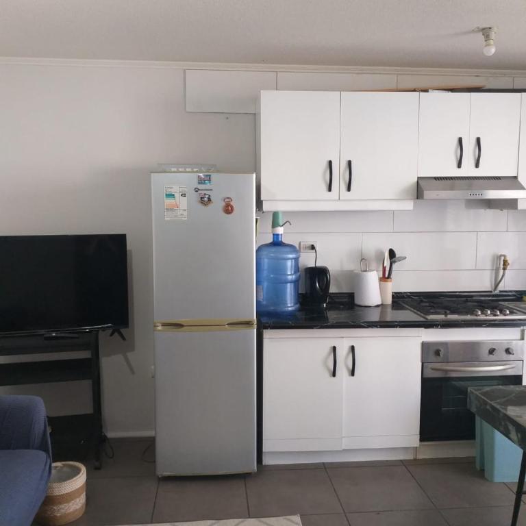 Depa Comodo y Equipado En el Milagro - Three-Bedroom Apartment - 5