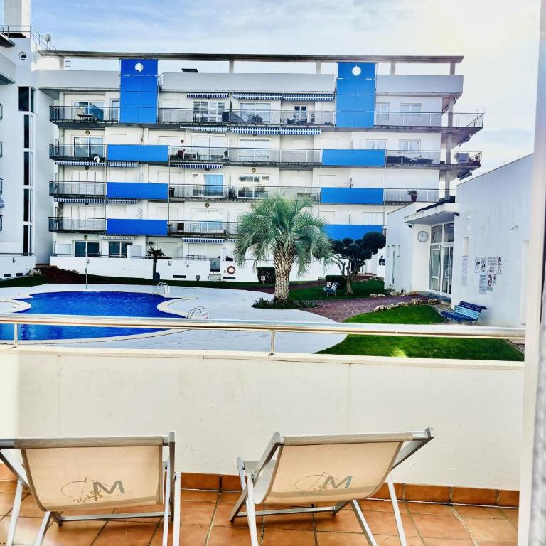 Encantador Bajo con Terraza Cerca Playa - ES-258-183 - Apartamento - 3