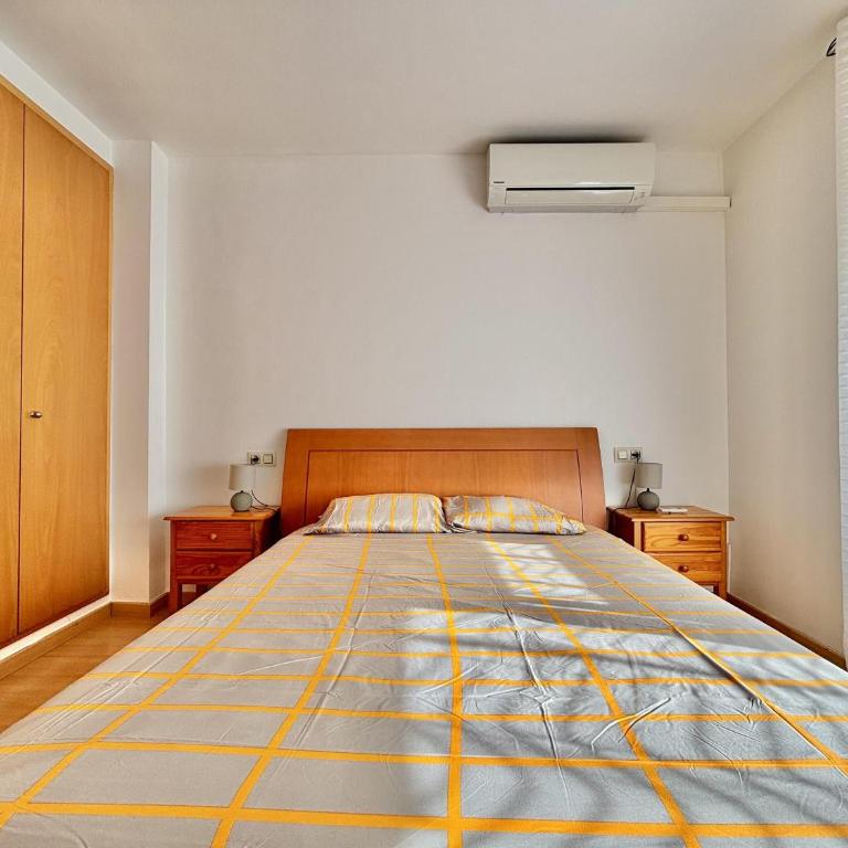 Encantador Bajo con Terraza Cerca Playa - ES-258-183 - Apartamento - 19