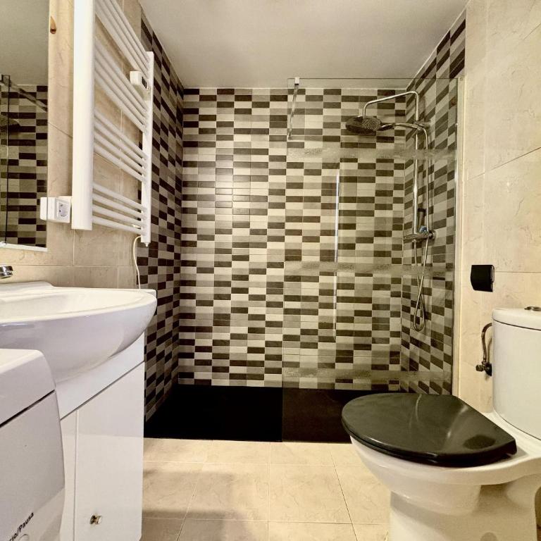 Encantador Bajo con Terraza Cerca Playa - ES-258-183 - Apartamento - 21