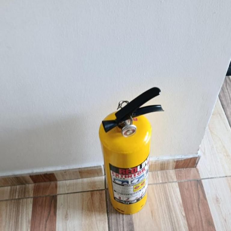 Apto NUEVO de Lujo Piscina Gym Parqueadero - Three-Bedroom Apartment - 5