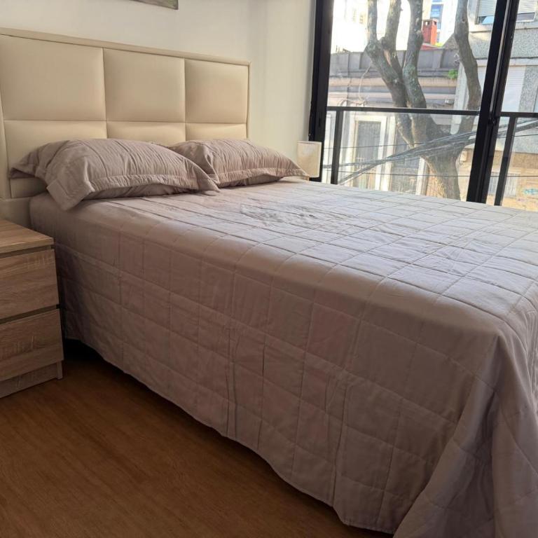 Rúa Cordón - One-Bedroom Apartment - 2
