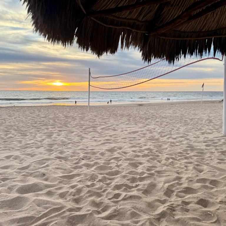 Departamento a pie de playa, vista al Mar, Cerritos, Mazatlan - Two-Bedroom Apartment - 15