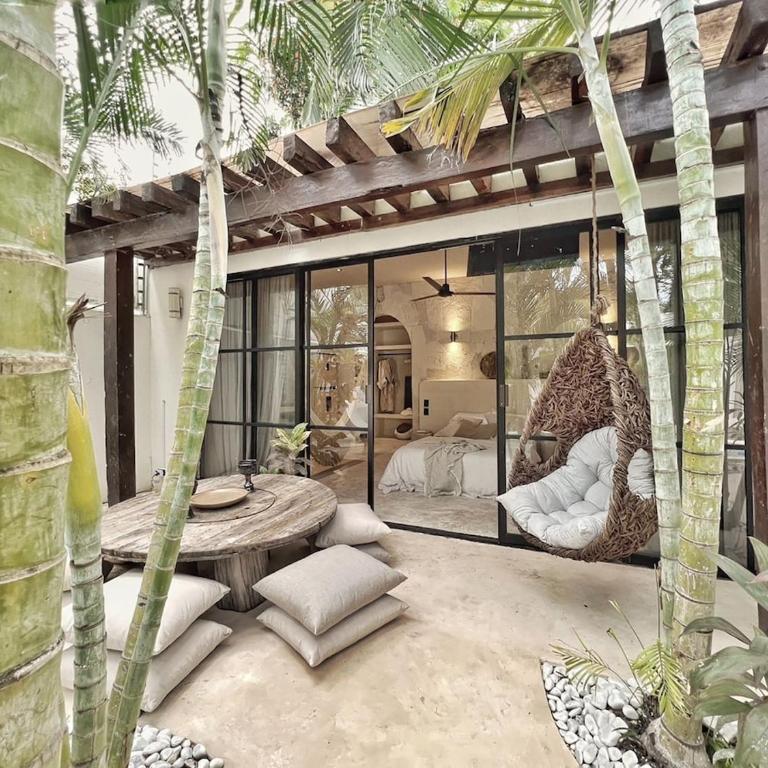 Villa Oasis Heated Private Pool Daily Housekeeping Prime location - Villa - 10