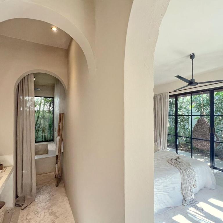 Villa Oasis Heated Private Pool Daily Housekeeping Prime location - Villa - 31