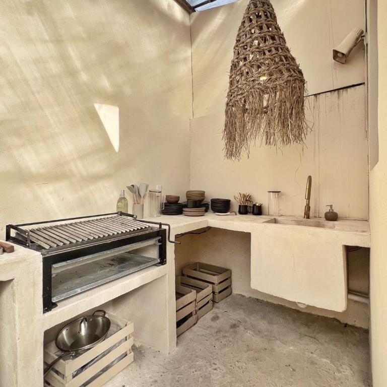 Villa Oasis Heated Private Pool Daily Housekeeping Prime location - Villa - 51