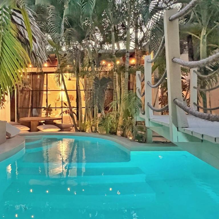 Villa Oasis Heated Private Pool Daily Housekeeping Prime location - Villa - 57