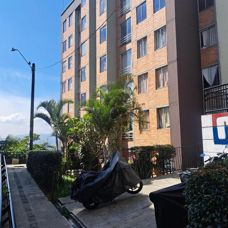 Comodo apartamento con 2 habitaciones totalmente equipado para estancias largas - Two-Bedroom Apartment - 12