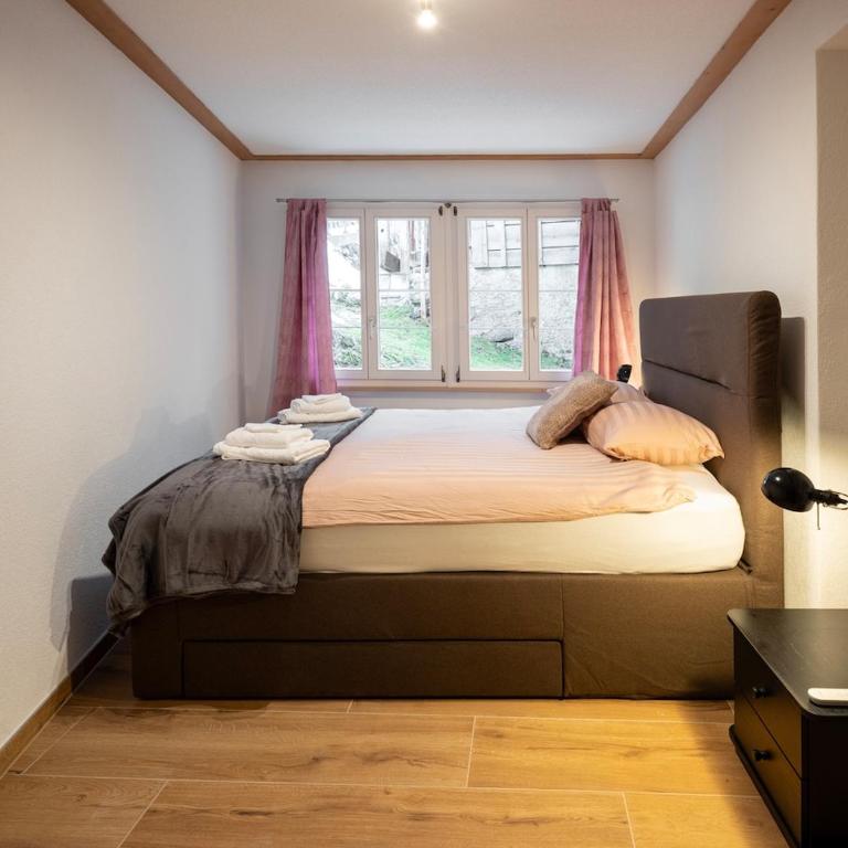 Lauterbrunnen Beautiful Staubbach apartment in a charming Chalet - Apartment mit 2 Schlafzimmern - 14
