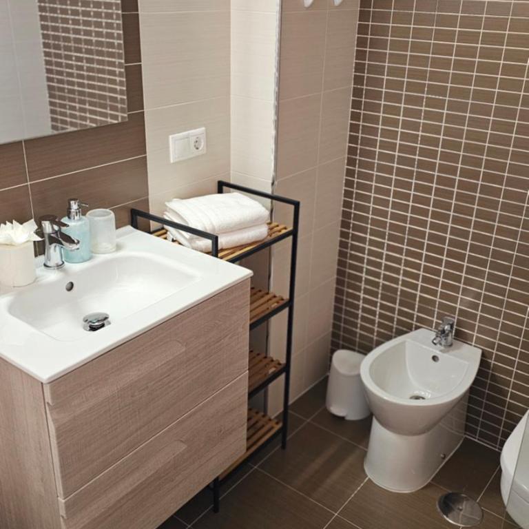 Apartament Calle Joseffa sampere - Two-Bedroom Apartment - 9