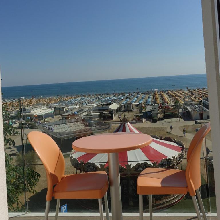 Hotel Mondial - Camera Matrimoniale con Balcone e Vista Mare - 1