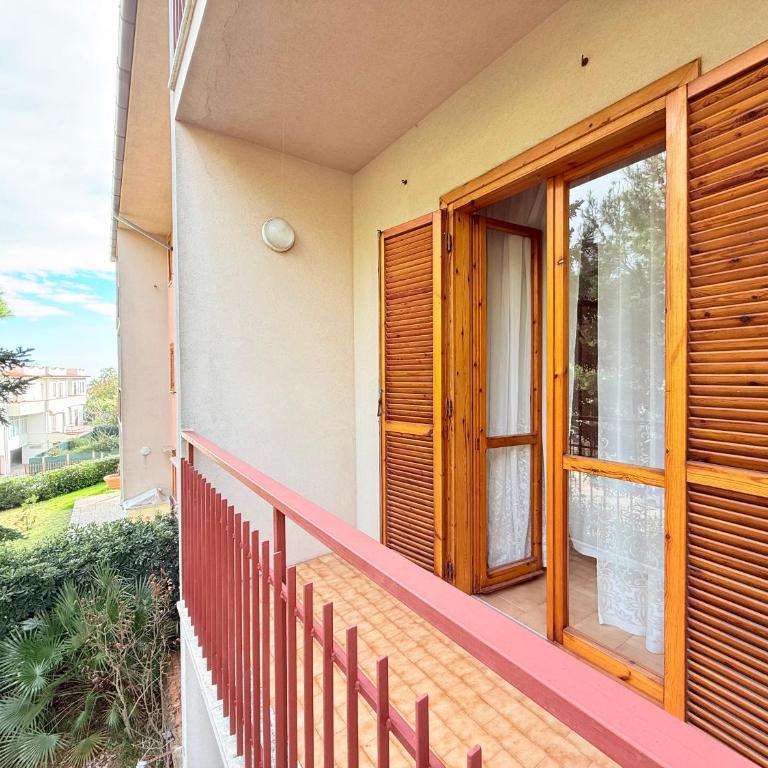 M451 - Marcelli, luminoso quadrilocale con posto auto - Three-Bedroom Apartment - 22