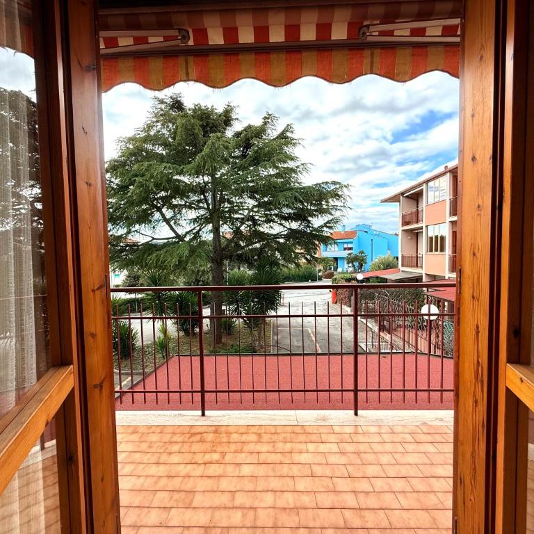 M451 - Marcelli, luminoso quadrilocale con posto auto - Three-Bedroom Apartment - 12