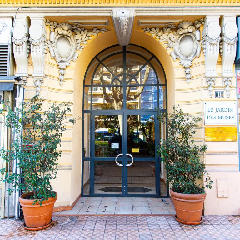 JARDIN DES MUSES - 2 PIECES - PARKING Carré d'or Menton - One-Bedroom Apartment - 35