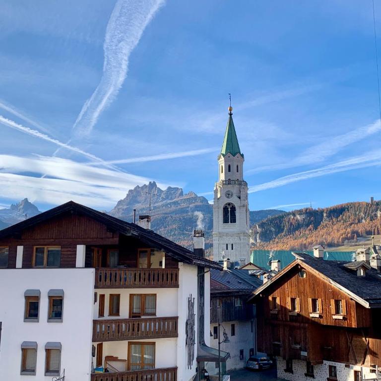 Apartment in the Center of Cortina - Appartamento Standard con 4 Camere da Letto - 58