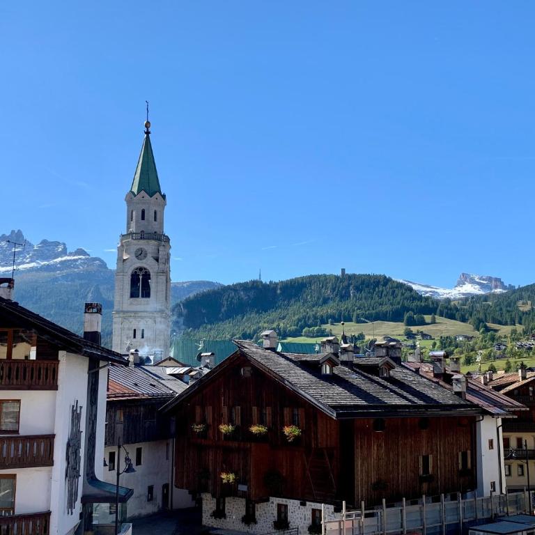 Apartment in the Center of Cortina - Appartamento Standard con 4 Camere da Letto - 61