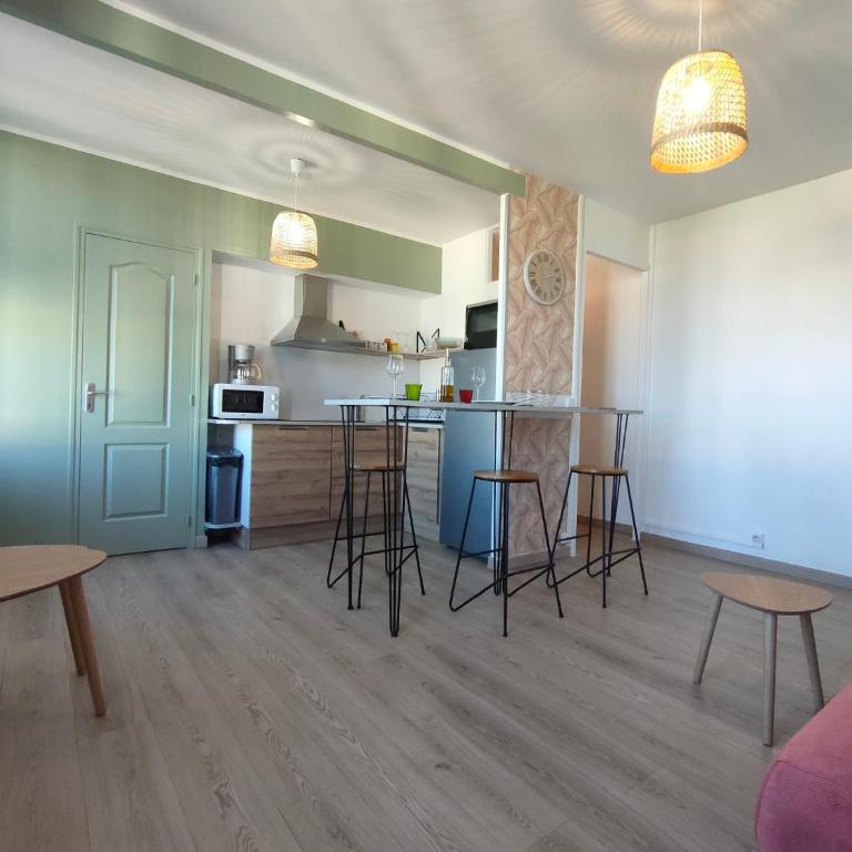 CityCenter, aircond flat with bedroom queen size - Appartamento con 1 Camera da Letto - 6