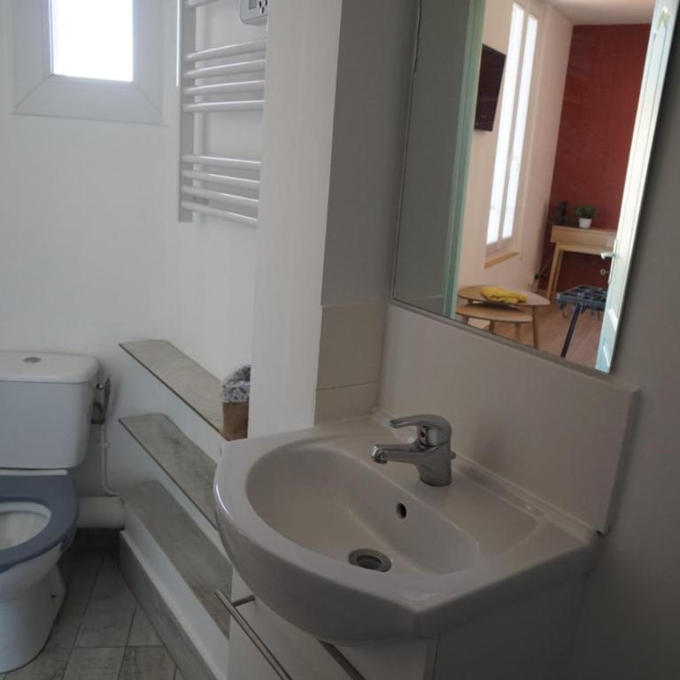 CityCenter, aircond flat with bedroom queen size - Appartamento con 1 Camera da Letto - 9