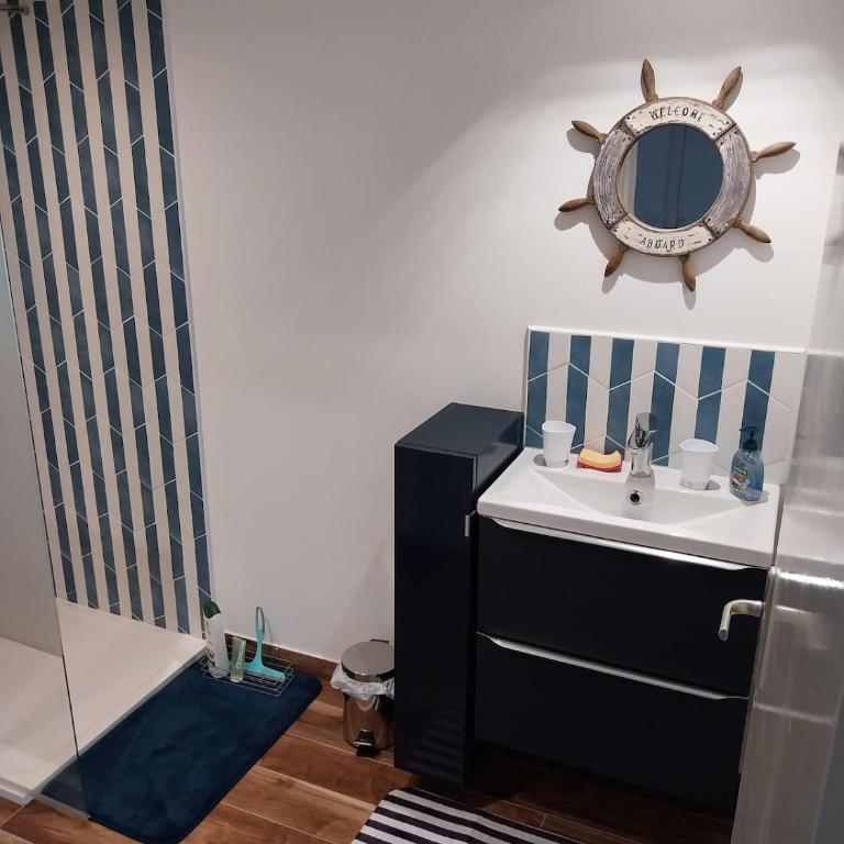 Exceptionnel Loft Duplex sur le quai - Port-Fréjus - Apartamento - 2 niveles - 20