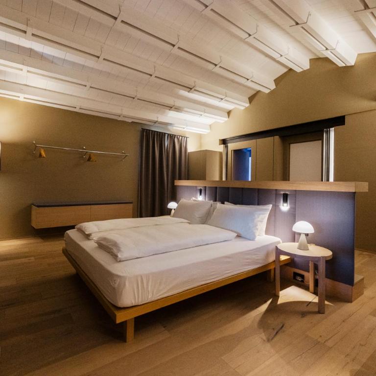 Rara Factory Design House - Junior Suite - 1