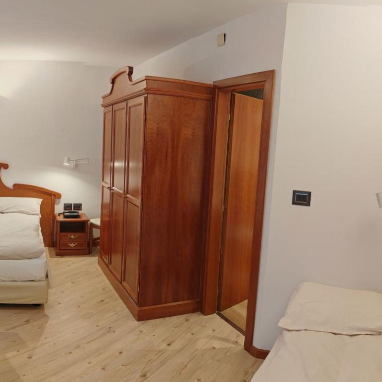 Hotel Moena - Camera Tripla Classic - 3