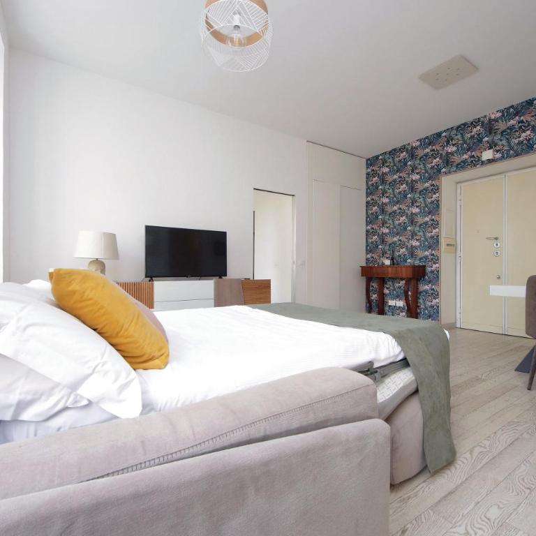 Bright Home Near Metro & Airport Trains - Appartamento con 2 Camere da Letto - 40