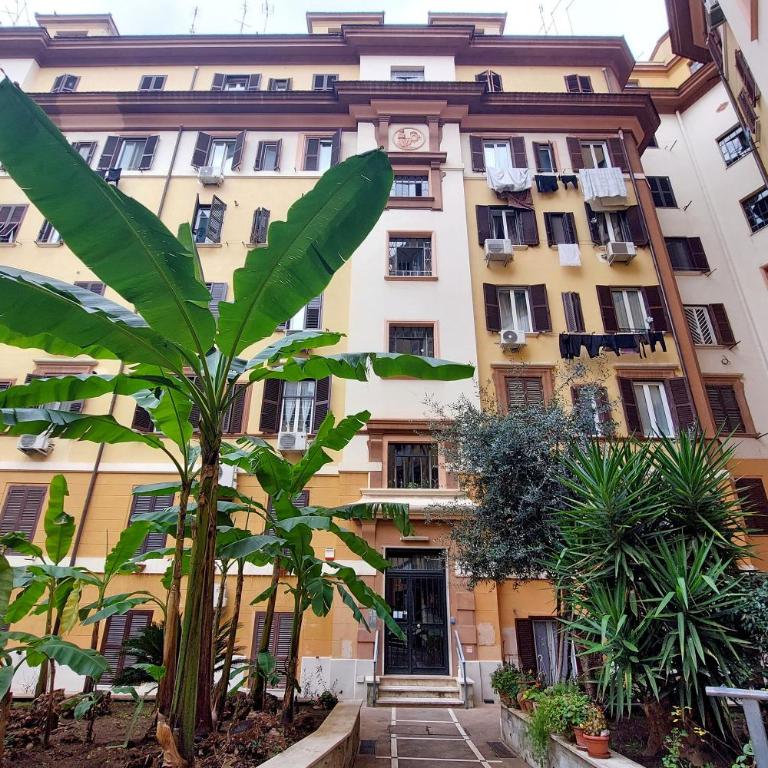 Bright Home Near Metro & Airport Trains - Appartamento con 2 Camere da Letto - 54