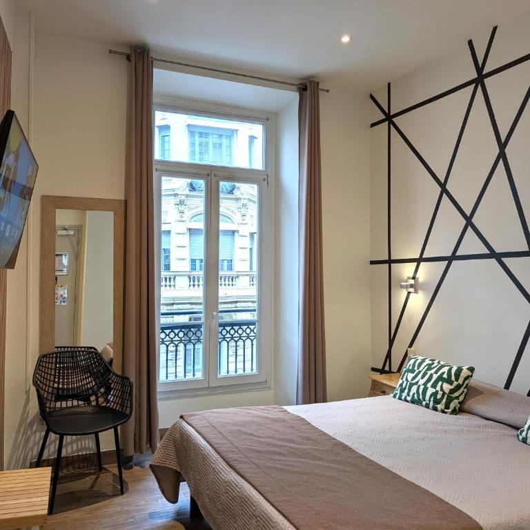 H33 Hôtel - Chambre Double ou Lits Jumeaux Supérieure - 16