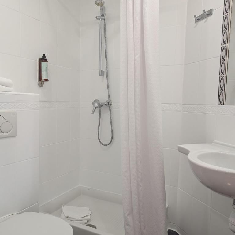 H33 Hôtel - Chambre Double ou Lits Jumeaux Supérieure - 21