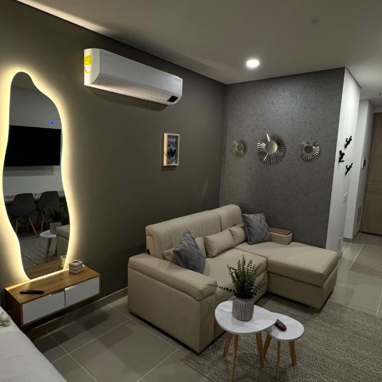 Luxury apartasuite, a unos pasos del mar Rodadero - Apartamento de 1 dormitorio - 1