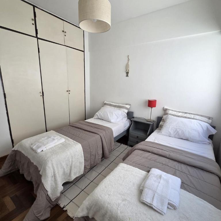 Departamento tres ambientes con cochera en Playa Grande - Apartamento de 2 dormitorios - 17