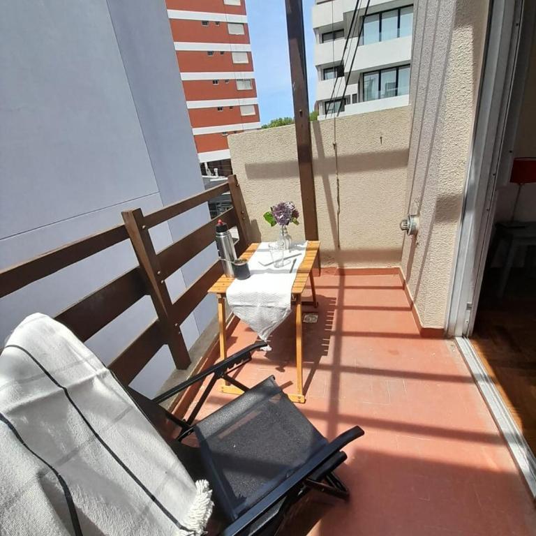 Departamento tres ambientes con cochera en Playa Grande - Apartamento de 2 dormitorios - 27