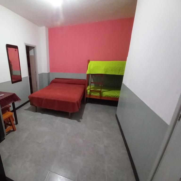 Casona Sol - Habitación Familiar con baño privado - 2