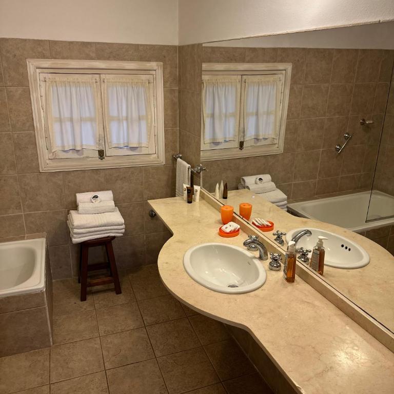 Hotel Loma Bola - Two-Bedroom Standard Apartment - 1
