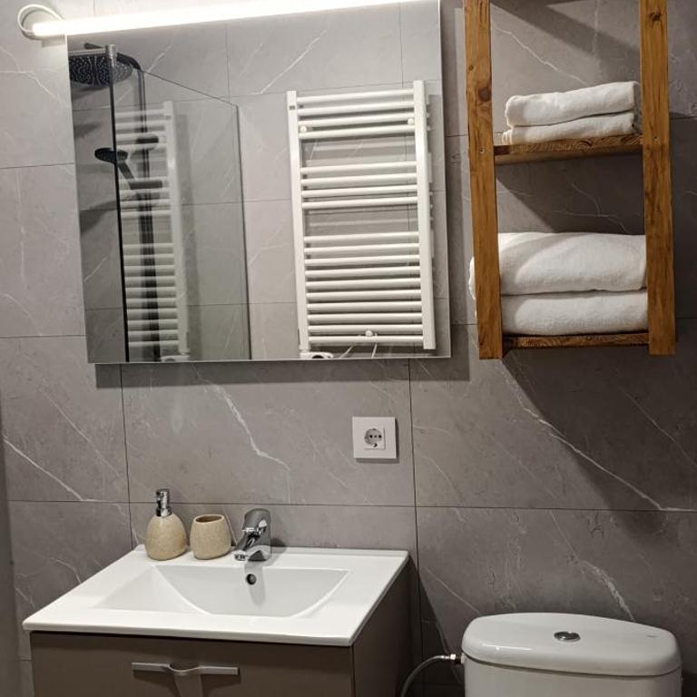 La Neu I Studio Pas de Casa HUT2-8055 - Estudio Familiar - 32