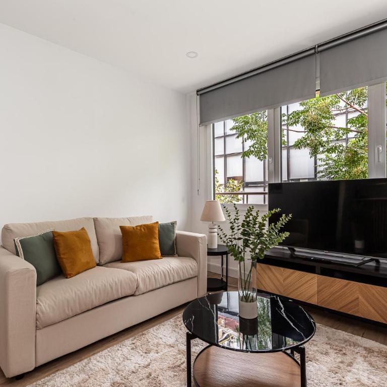 Queen's Serrano Boutique I - Alojamiento corta estancia - Two-Bedroom Apartment - 13