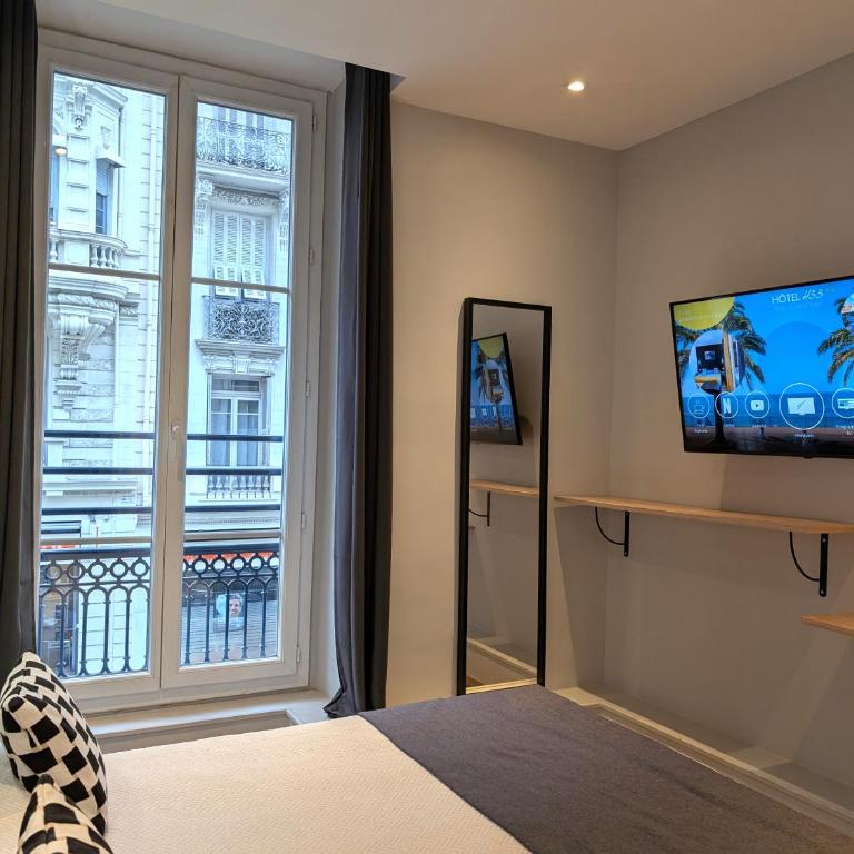 H33 Hôtel - Chambre Double Économique - 3