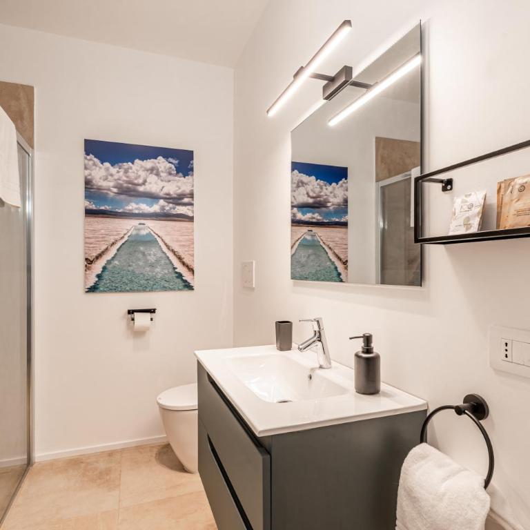 Elegant City-Center Apartment in Villa - Private Parking - Appartamento con 1 Camera da Letto - 8